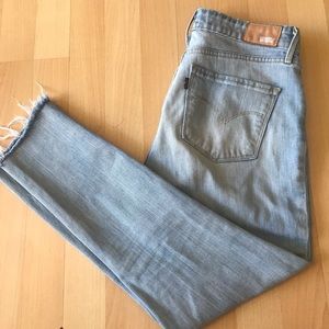 High Waisted Levi’s Jeans